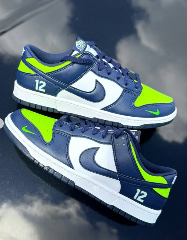 Nike Dunk "12th Man"